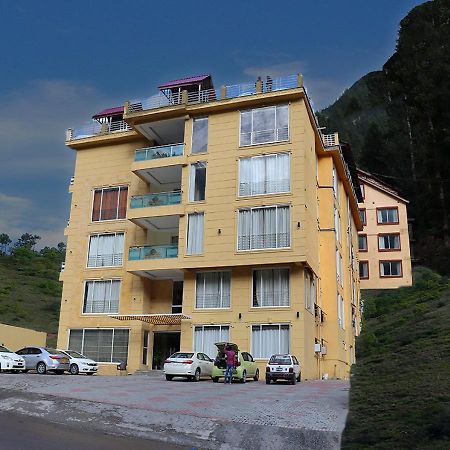 Manila Heights Hotel Naran Exteriör bild