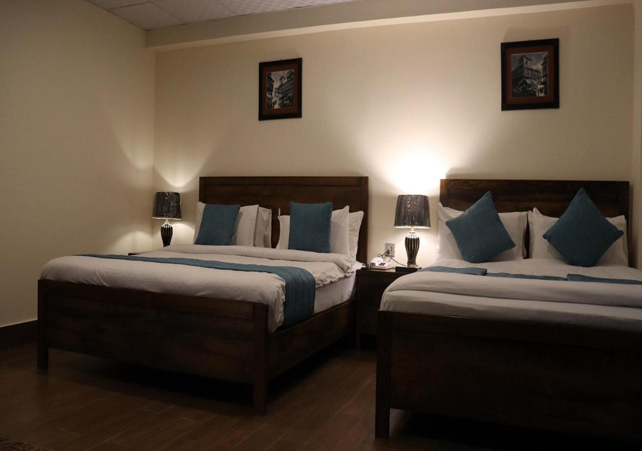 Manila Heights Hotel Naran Exteriör bild
